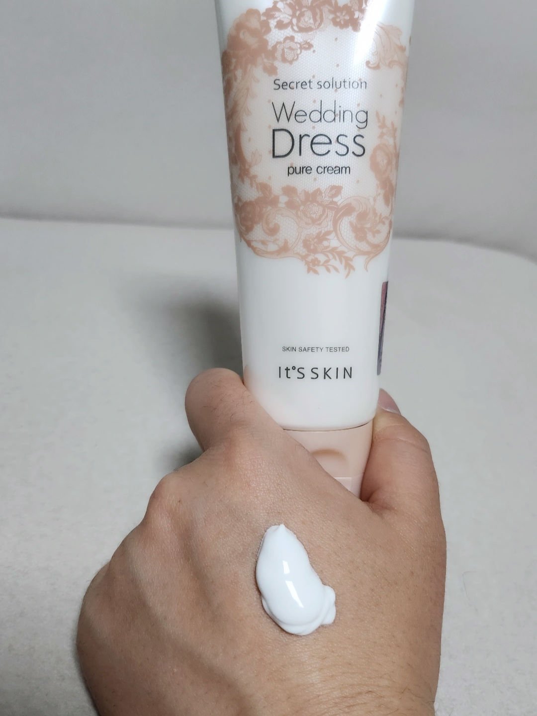 シークレットソルーションウェディングドレスピュアクリーム/It's skin/フェイスクリームを使ったクチコミ（2枚目）