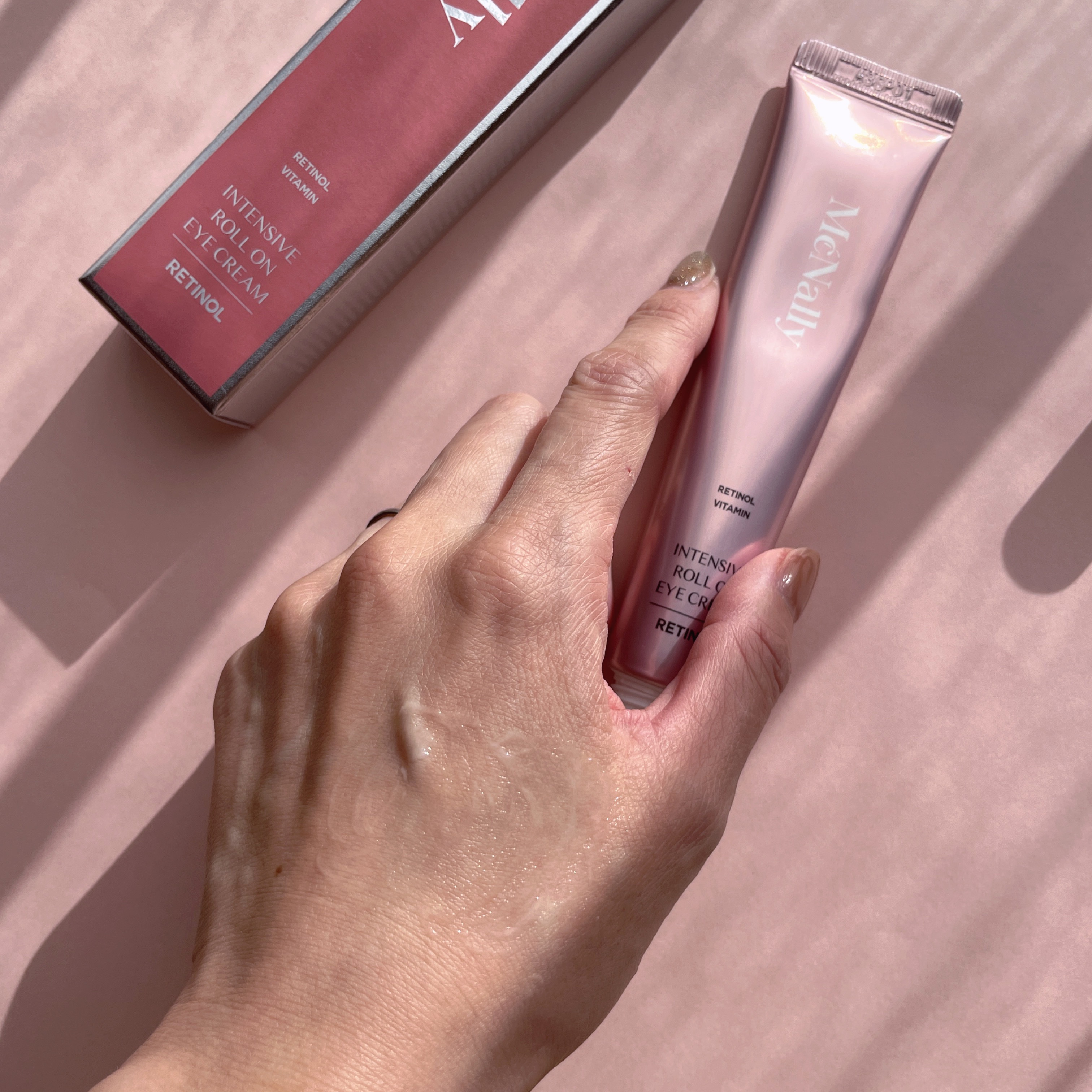 インテンシブロールオンアイクリーム/McNally/アイケア・アイクリームを使ったクチコミ（2枚目）