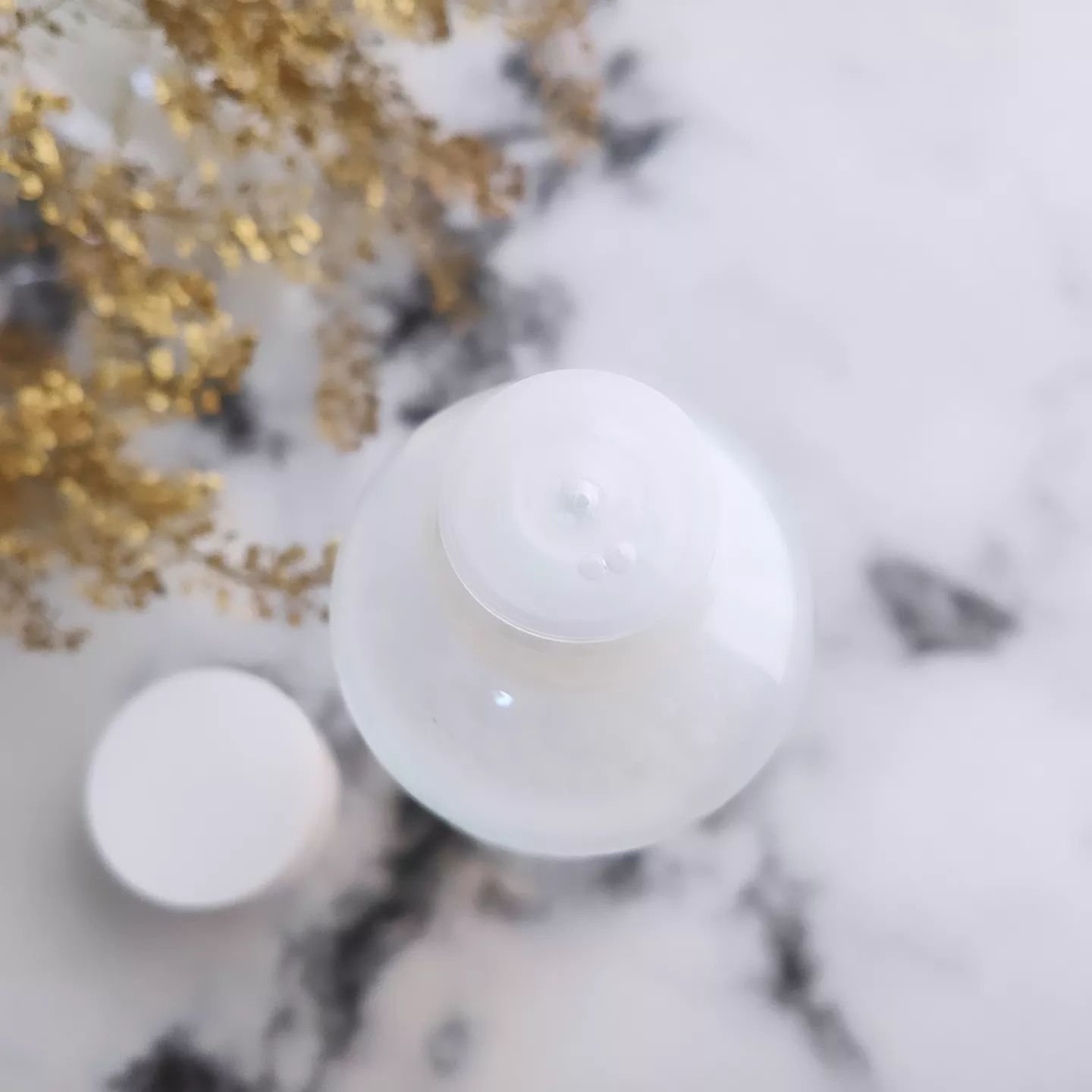 IHADA 薬用ローション（とてもしっとり）のクチコミ「「イハダ」さまから商品提供をいただきました。

＜イハダ 薬用ローション（とてもしっとり）＞を.....」（3枚目）