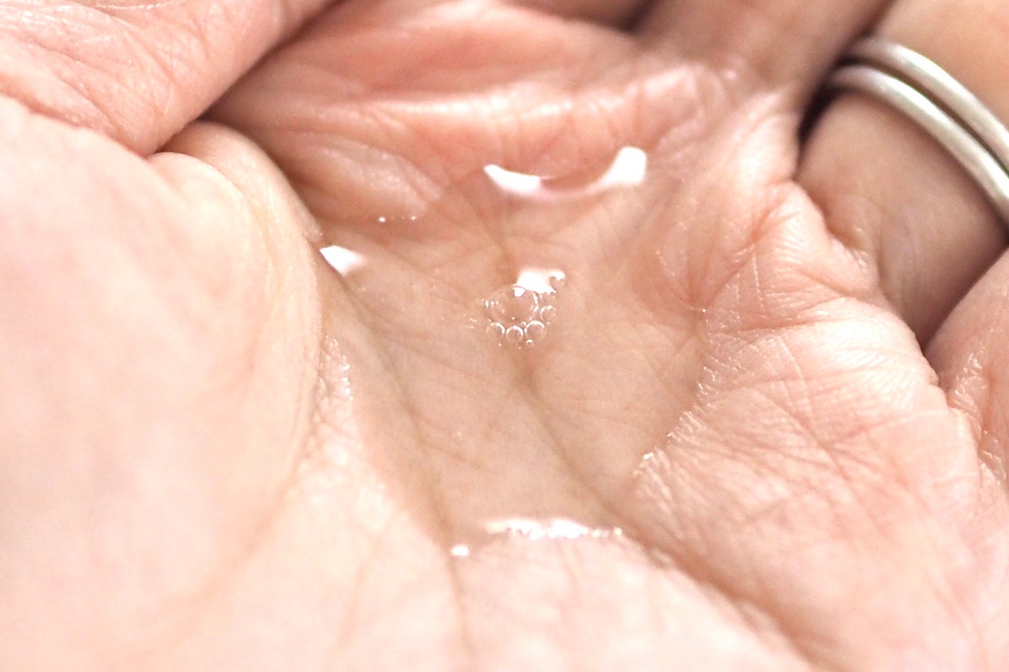 カームナイトケアボディソープ/YOLU/ボディソープを使ったクチコミ(3枚目)