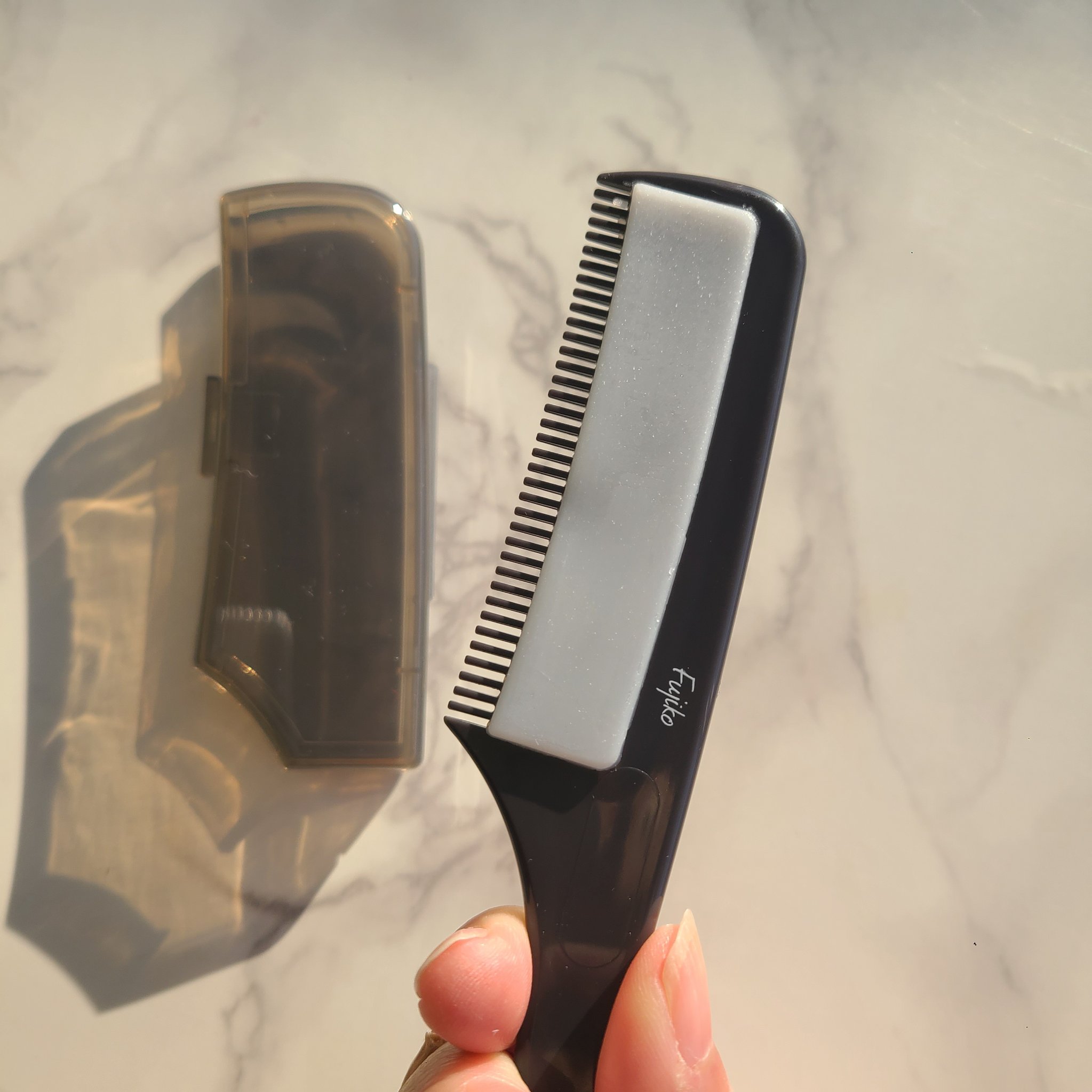 フジコ色っぽスティック SV 7g/Fujiko/ヘアコームを使ったクチコミ（2枚目）