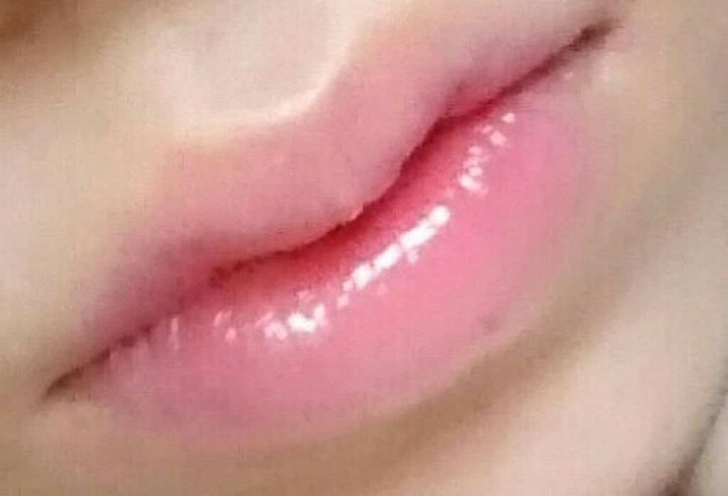 コンフォート リップオイル /CLARINS/リップグロスを使ったクチコミ（1枚目）