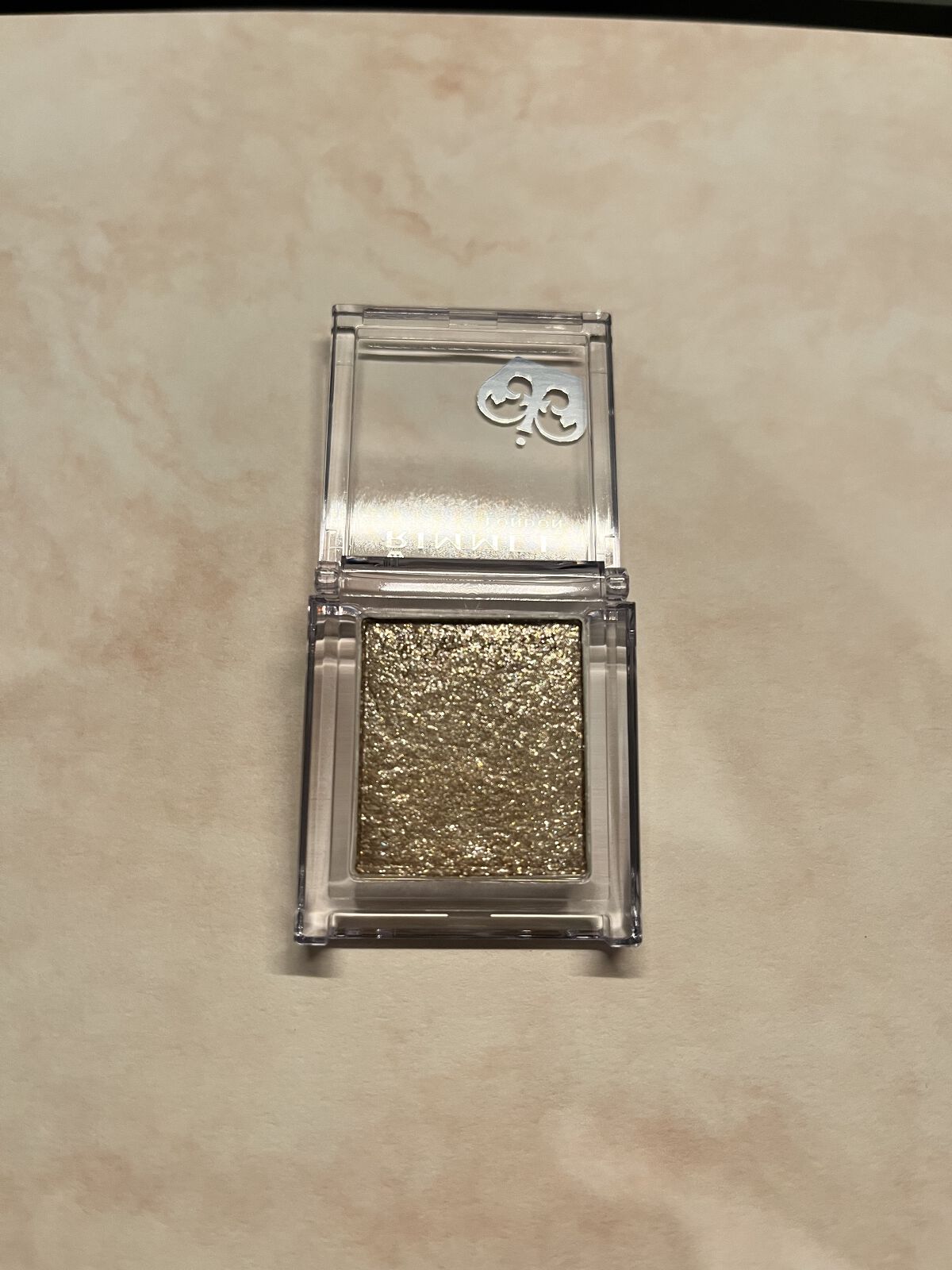 プリズム パウダーアイカラー/リンメル ロンドン/単色アイシャドウを使ったクチコミ（1枚目）