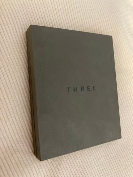 THREE シマリング グロー デュオ/THREE/クリームハイライトを使ったクチコミ(1枚目)