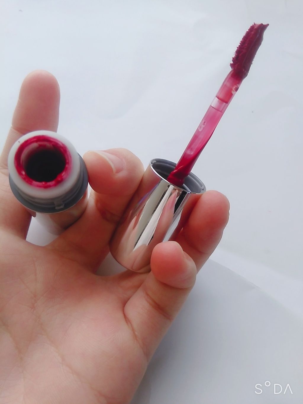 アピュー ウォーターライト ティント/A’pieu/リップティントを使ったクチコミ（2枚目）