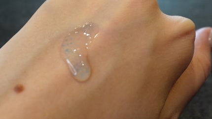 クリスタルドロップハイドラブースターアンプル/Genabelle/美容液を使ったクチコミ(6枚目)