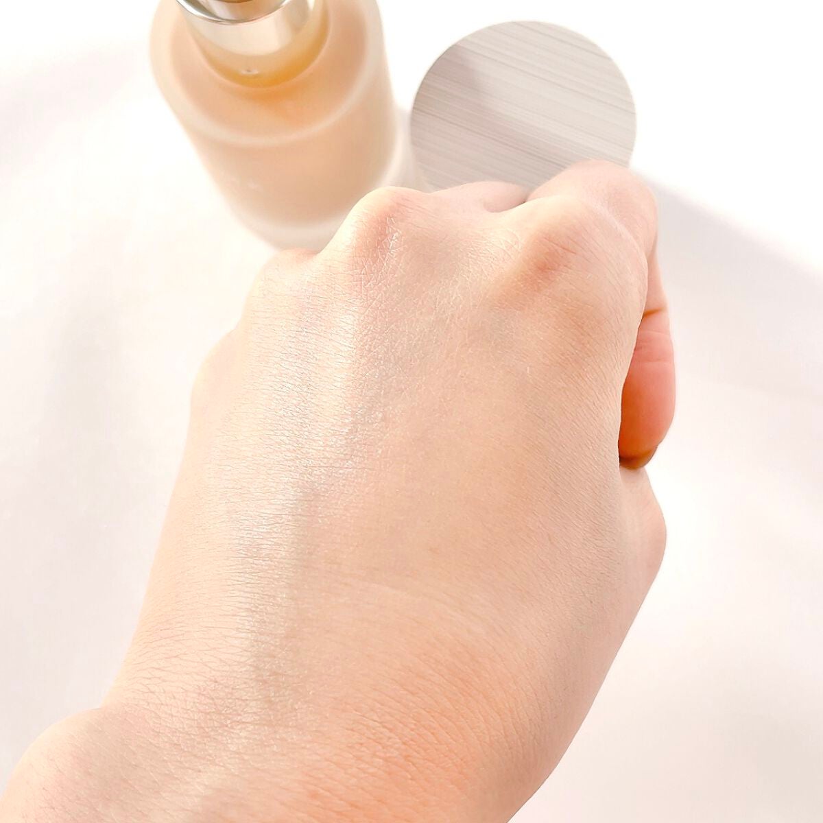 RMK リクイドファンデーション フローレスカバレッジ/RMK/リキッドファンデーションを使ったクチコミ(5枚目)