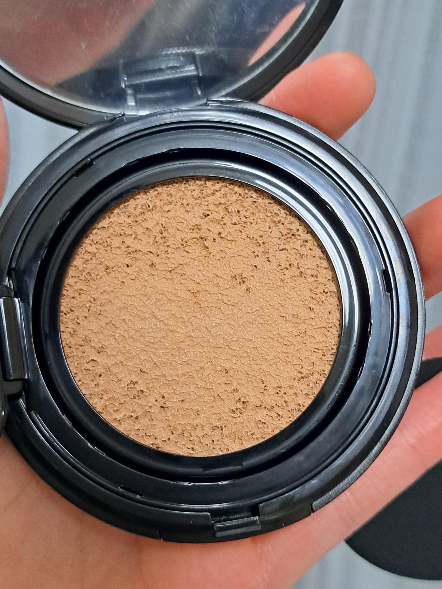 ドラマティックエッセンスクッション グロウ/マキアージュ/クッションファンデーションを使ったクチコミ(4枚目)