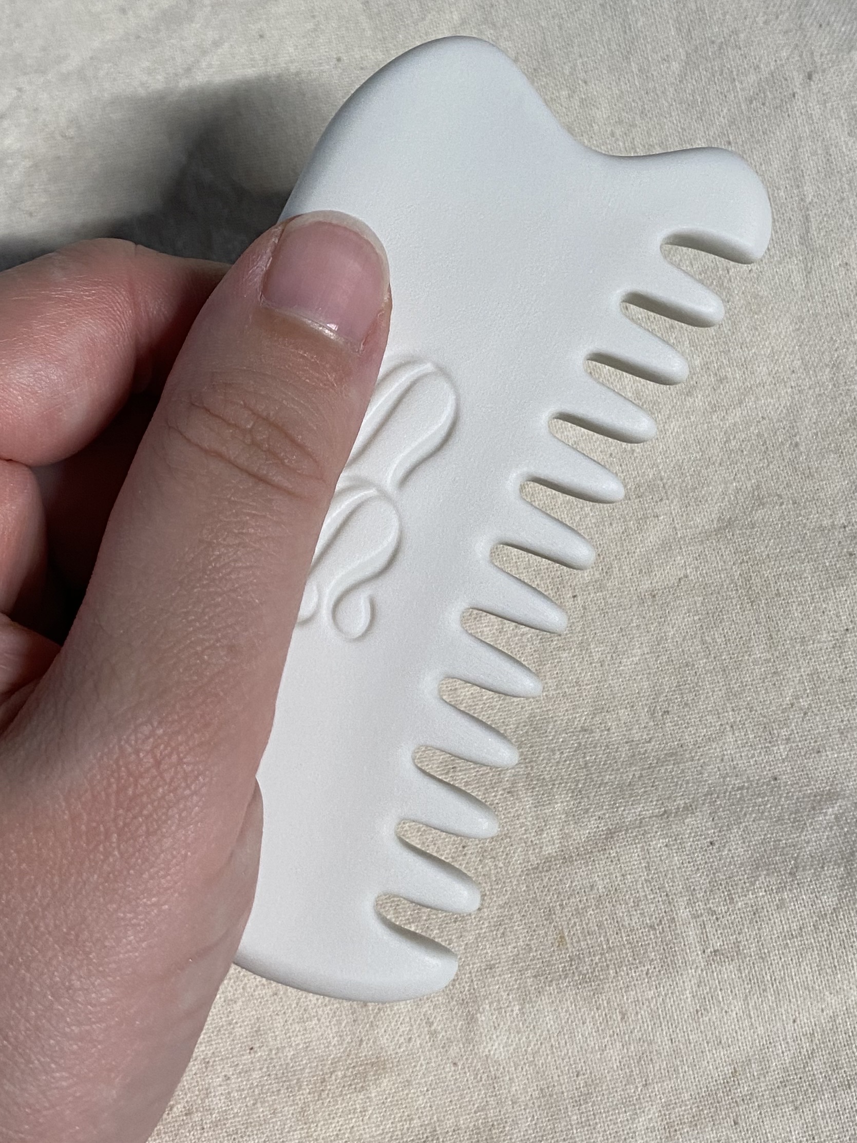 SS by WHOMEE スージングかっさプレートのクチコミ「SS by WHOMEE スージングかっさプレート

こちらはSS by WHOMEE様より .....」（2枚目）