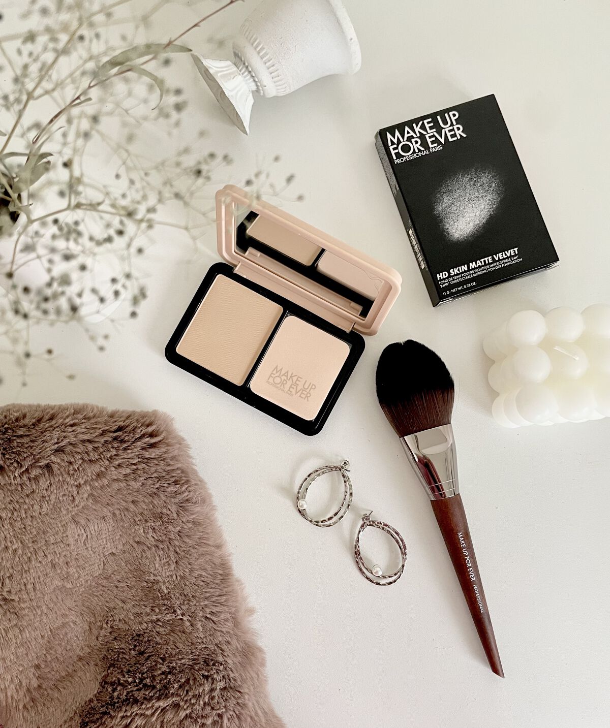 HDスキン マットベルベットコンパクト 1Y04（リフィル）/MAKE UP FOR EVER/パウダーファンデーションを使ったクチコミ（1枚目）