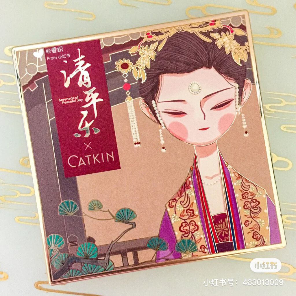 長相思シリーズ 9色アイシャドウパレット/CATKIN/アイシャドウパレットを使ったクチコミ(1枚目)