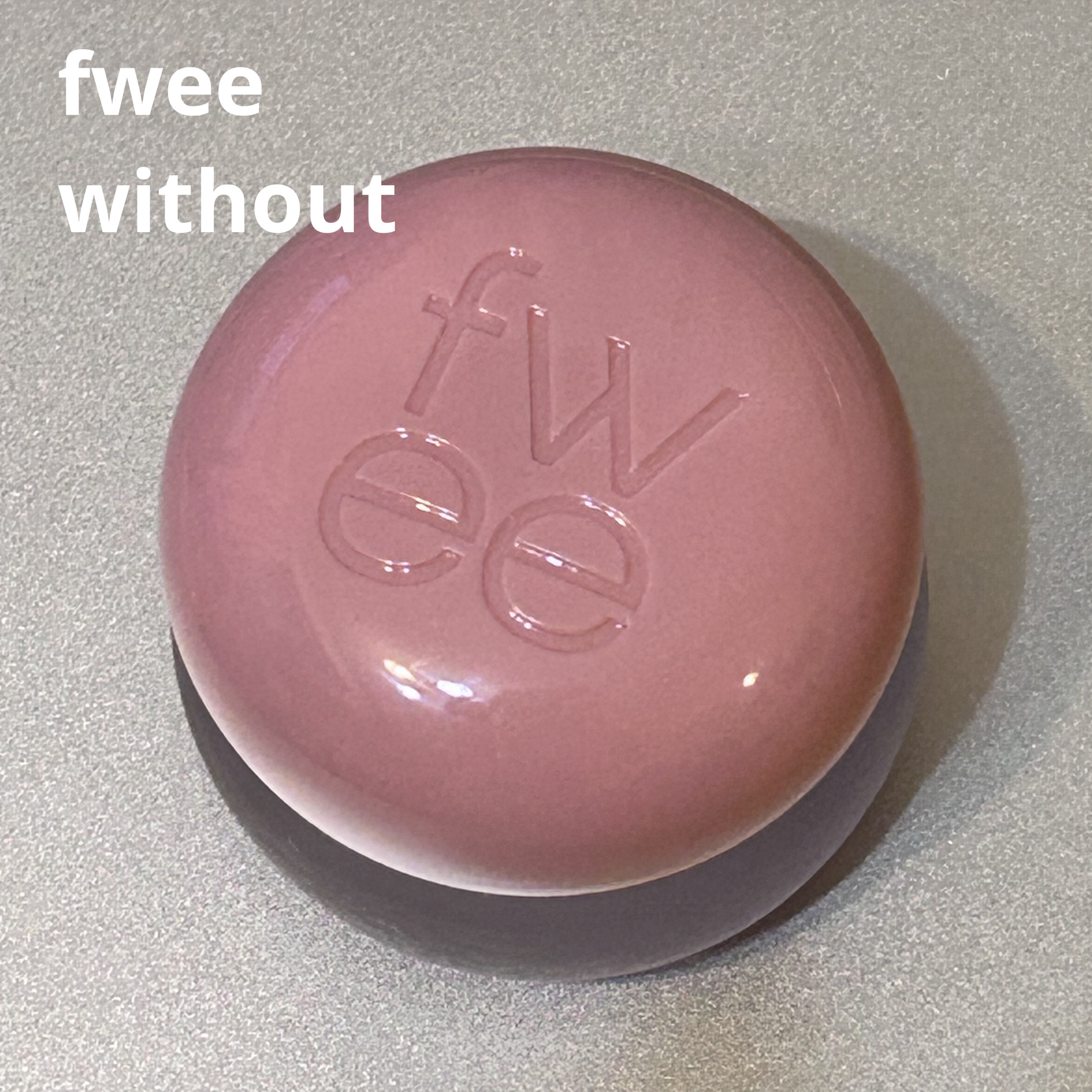 リップアンドチーク ブラーリープリンポット/fwee/口紅を使ったクチコミ（2枚目）