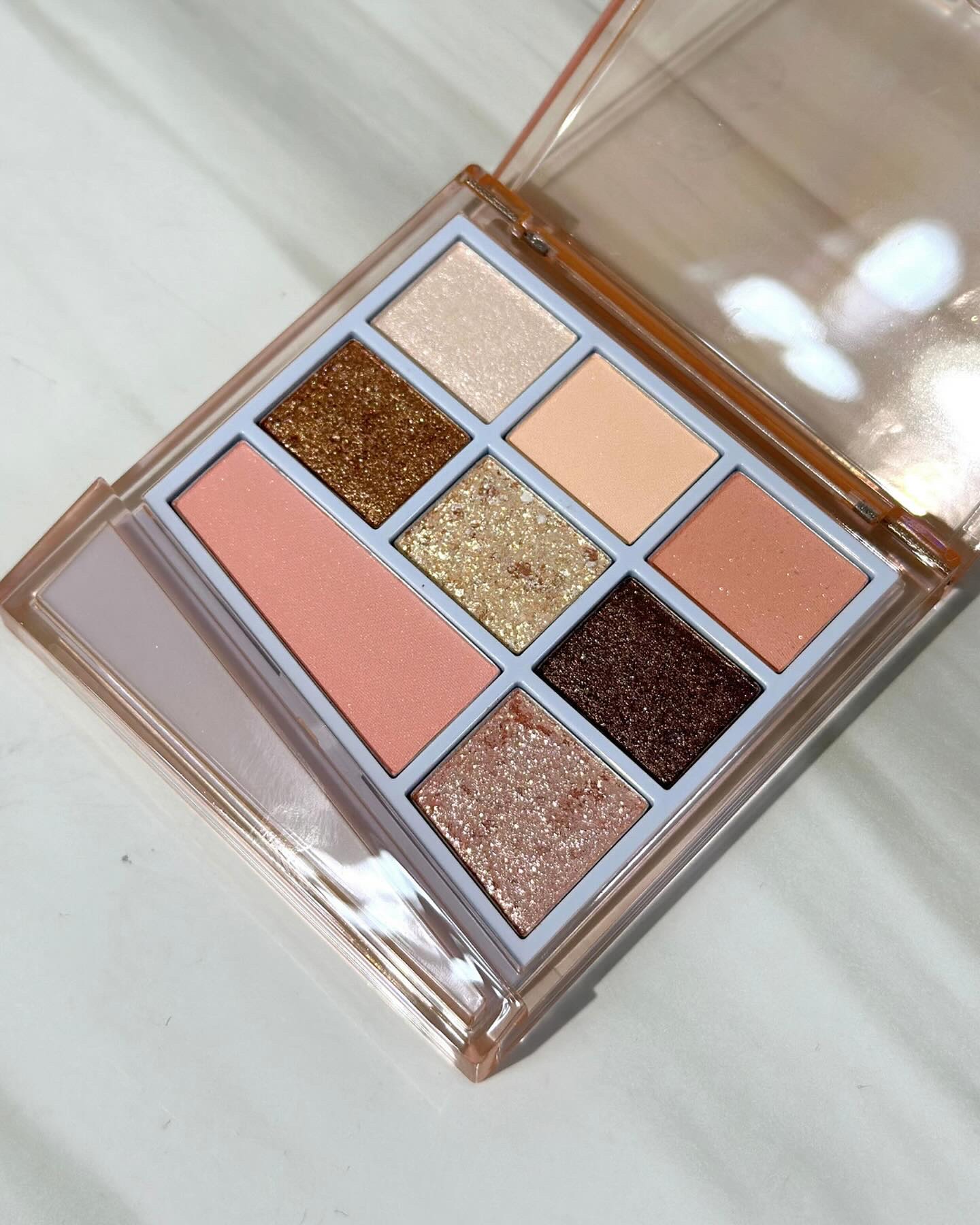 シャンデリアエディション(アイシャドウ/リップグロス) リップグロス　グレイシア(シャンデリア)/espoir/メイクアップキットを使ったクチコミ（2枚目）