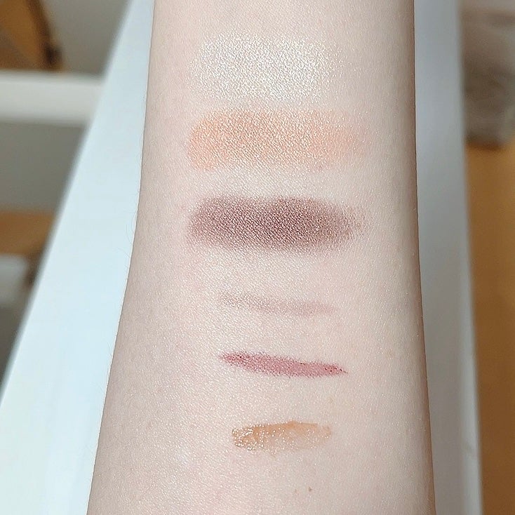 トーンアップアイシャドウ/CEZANNE/アイシャドウパレットを使ったクチコミ(4枚目)