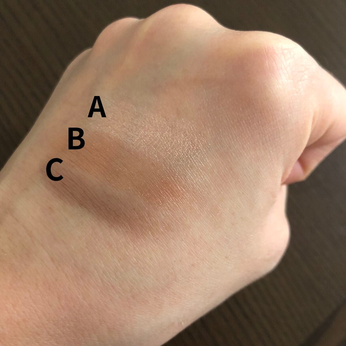 トーンアップアイシャドウ/CEZANNE/アイシャドウパレットを使ったクチコミ(3枚目)