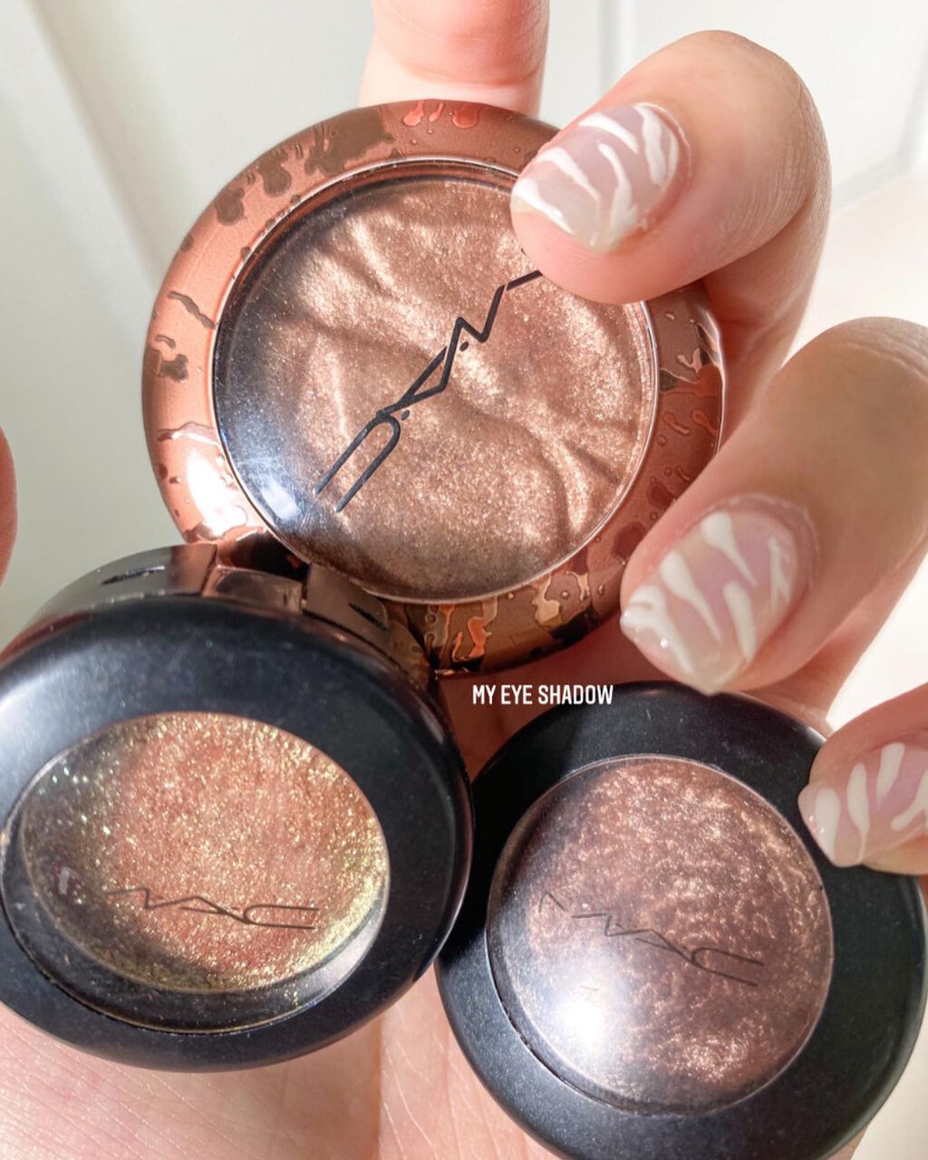 エクストラ ディメンション アイシャドウ/M・A・C/単色アイシャドウを使ったクチコミ（1枚目）