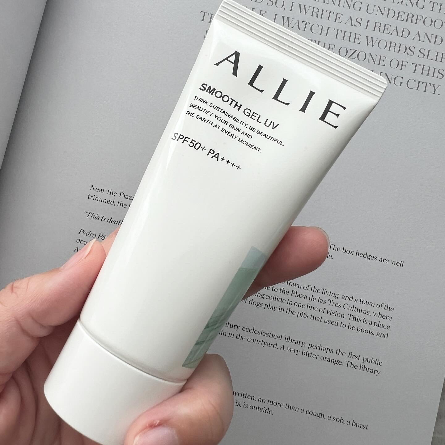 アリィー クロノビューティ スムースジェルUV/アリィー/日焼け止めジェルを使ったクチコミ（1枚目）