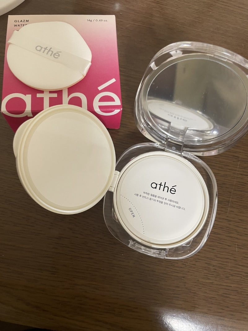 グレーズ ウォータリング クッション/athé/クッションファンデーションを使ったクチコミ（1枚目）