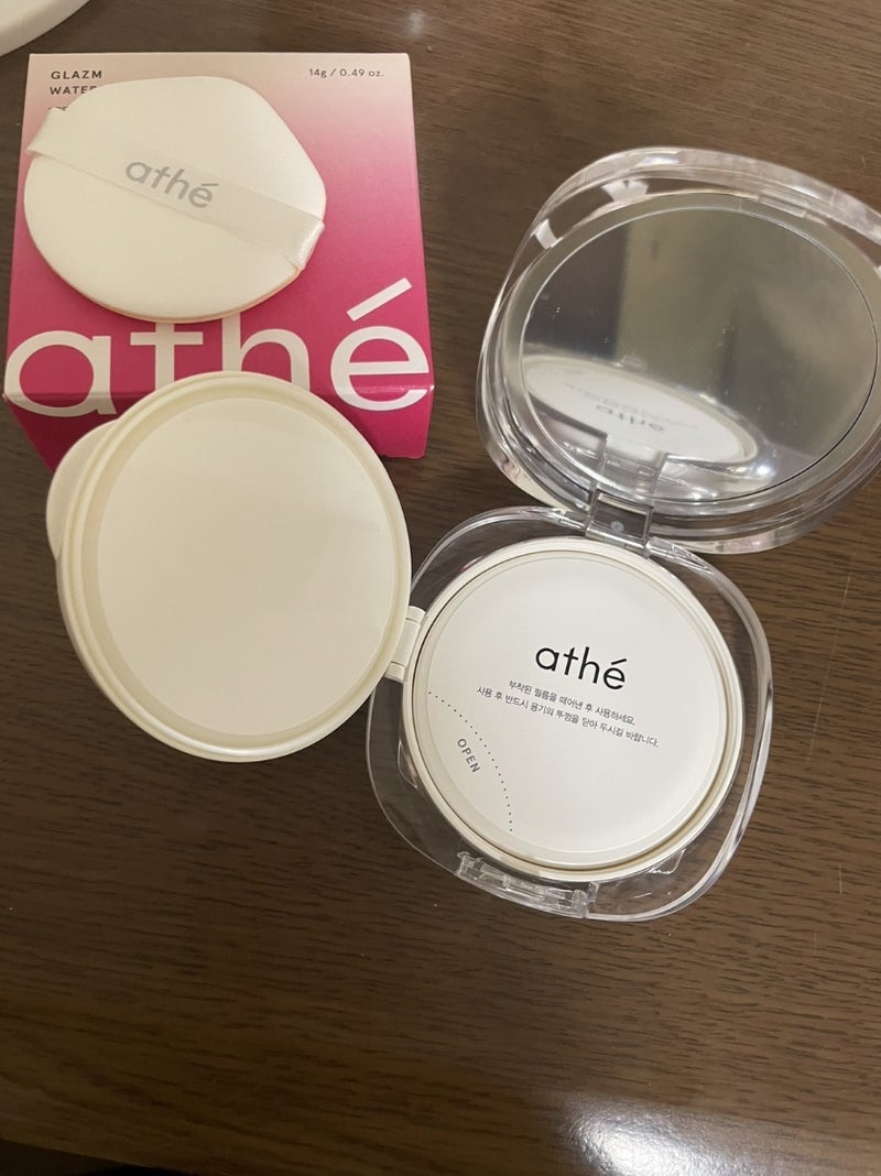 グレーズ ウォータリング クッション/athé/クッションファンデーションを使ったクチコミ(1枚目)