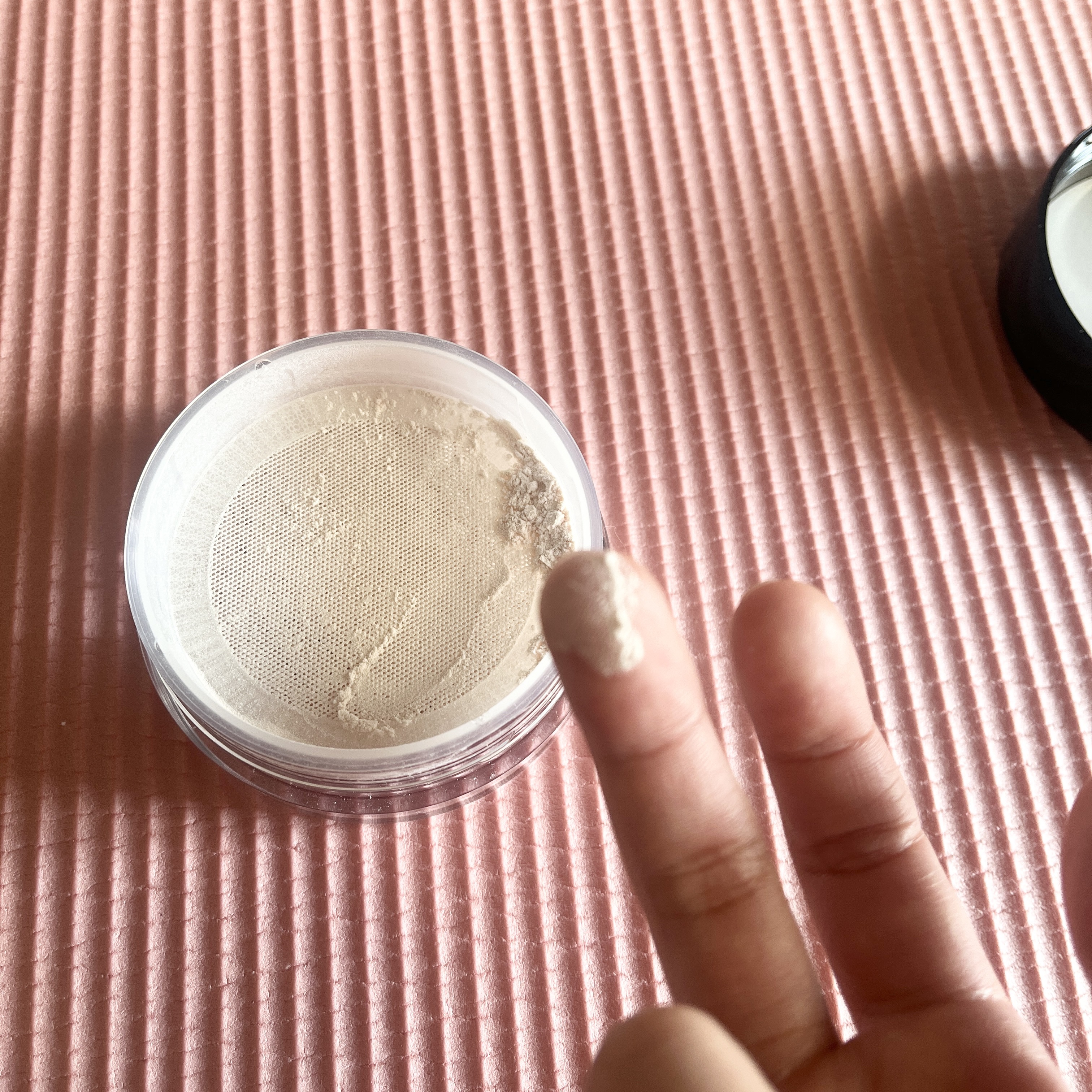 シアー ルース パウダー/SUQQU/ルースパウダーを使ったクチコミ（2枚目）