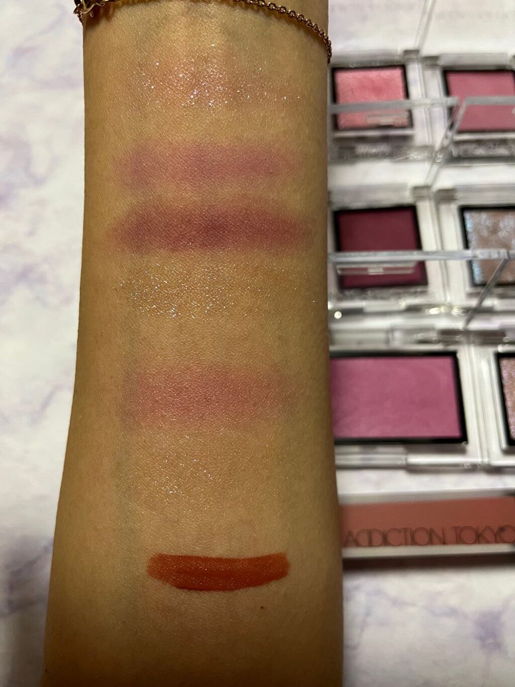 アディクション ザ アイシャドウ マット/ADDICTION/単色アイシャドウを使ったクチコミ（2枚目）