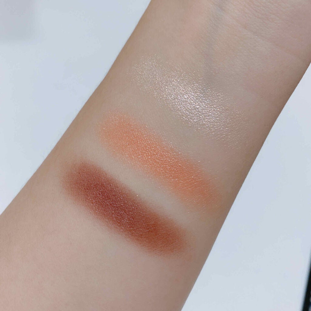 トーンアップアイシャドウ/CEZANNE/アイシャドウパレットを使ったクチコミ(2枚目)