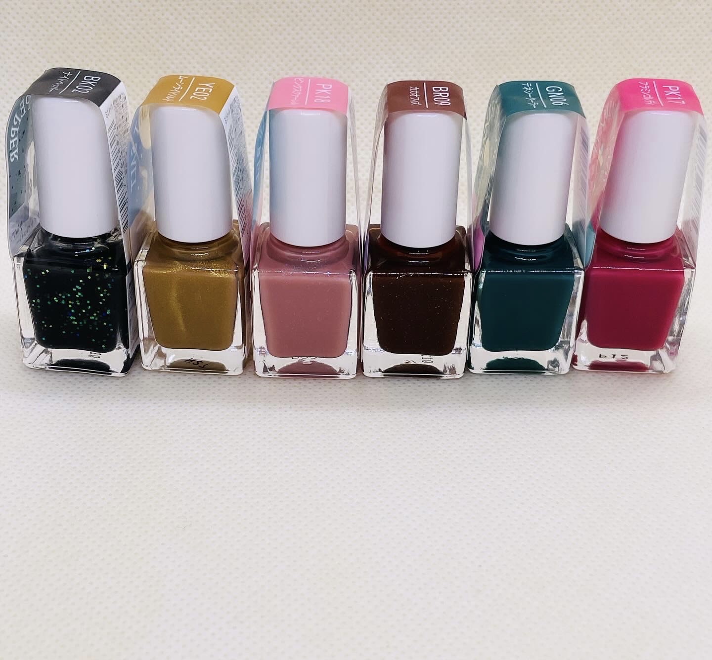 ミニネイル GN06 テネシークーラー/パラドゥ/マニキュアを使ったクチコミ（2枚目）