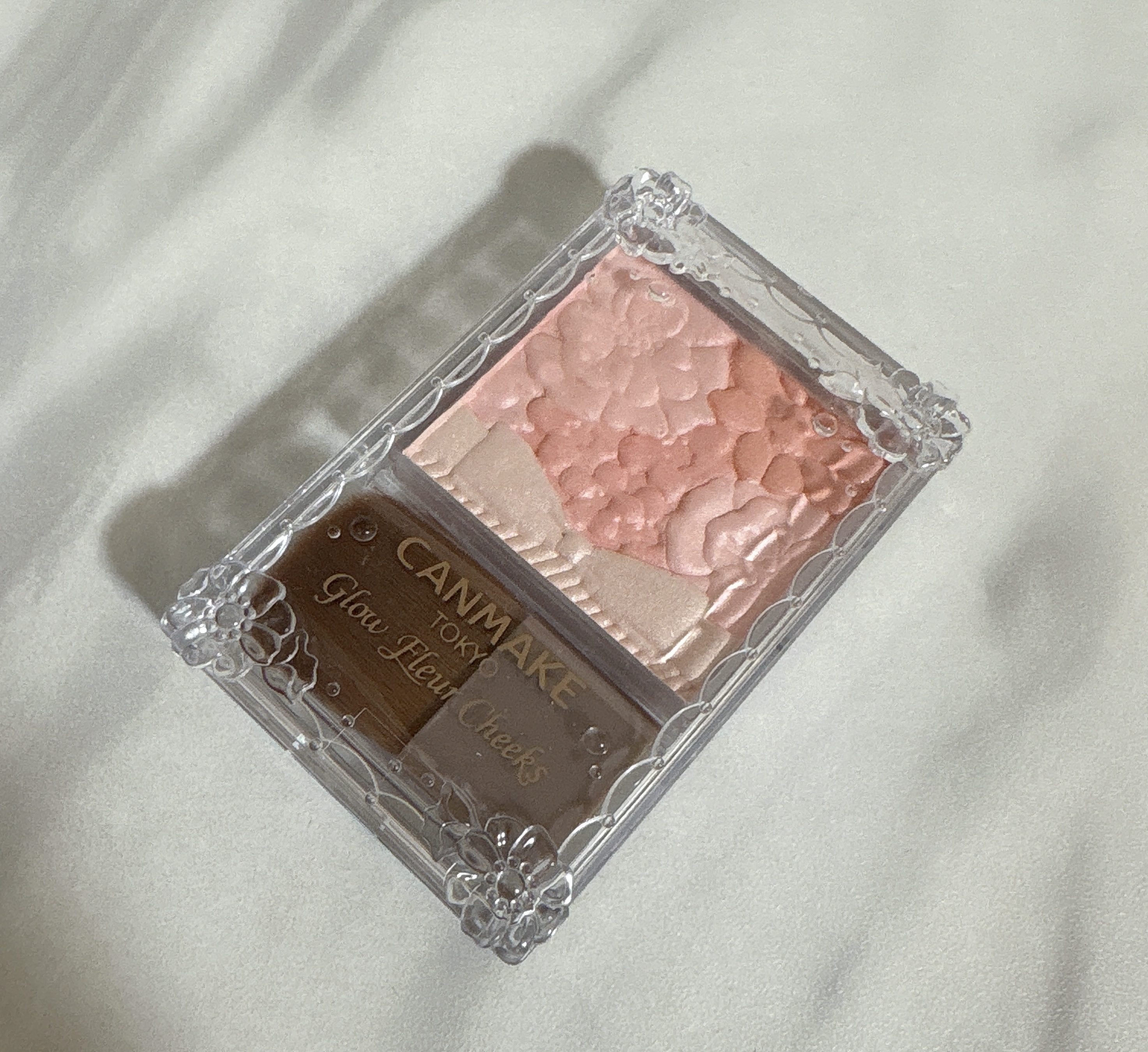 グロウフルールチークス/キャンメイク/パウダーチークを使ったクチコミ（2枚目）