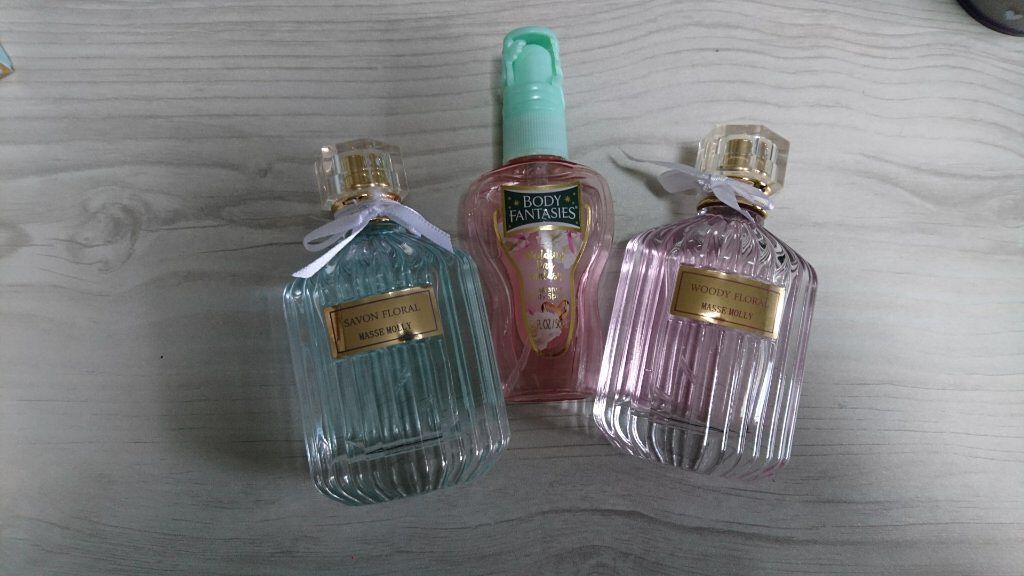 オードトワレ ウッディフローラル ウッディフローラル/MASSE MOLLY/香水(レディース)を使ったクチコミ（2枚目）