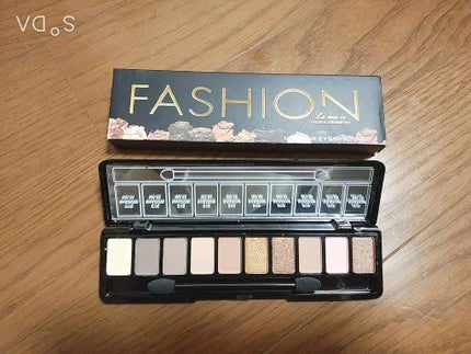 yu→ na on LIPS 「Qoo10で買ったコスメ福袋を紹介します!(ブラシ入れてません..」(10枚目)