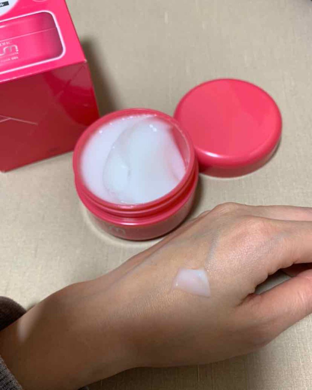 ウルミニスタ アクア ジェル/DHC/フェイスクリームを使ったクチコミ（1枚目）