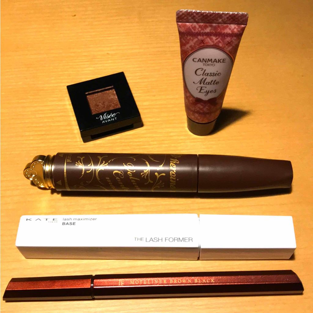 ヴィセ アヴァン シングルアイカラー/Visée/単色アイシャドウを使ったクチコミ（2枚目）