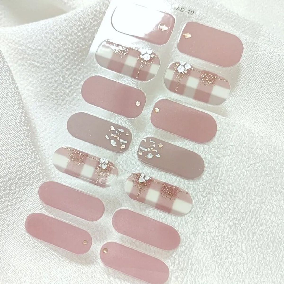 ネイルシール/Qoo10/ネイルシールを使ったクチコミ（3枚目）