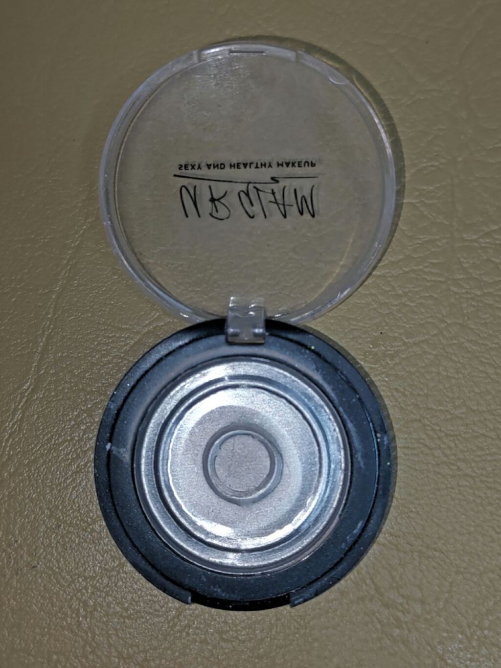 ポアレスパウダー/U R GLAM/プレストパウダーを使ったクチコミ（1枚目）