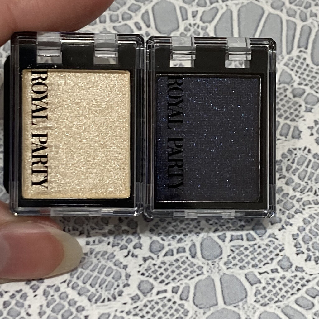 DAISO ロイヤルパーティー カスタムアイシャドウ ２Ｐのクチコミ「\\ROYAL PARTYのラメがかわいい♥︎//


今更だけど買ってみた✦ฺ


ﾟ＊.｡.....」（2枚目）