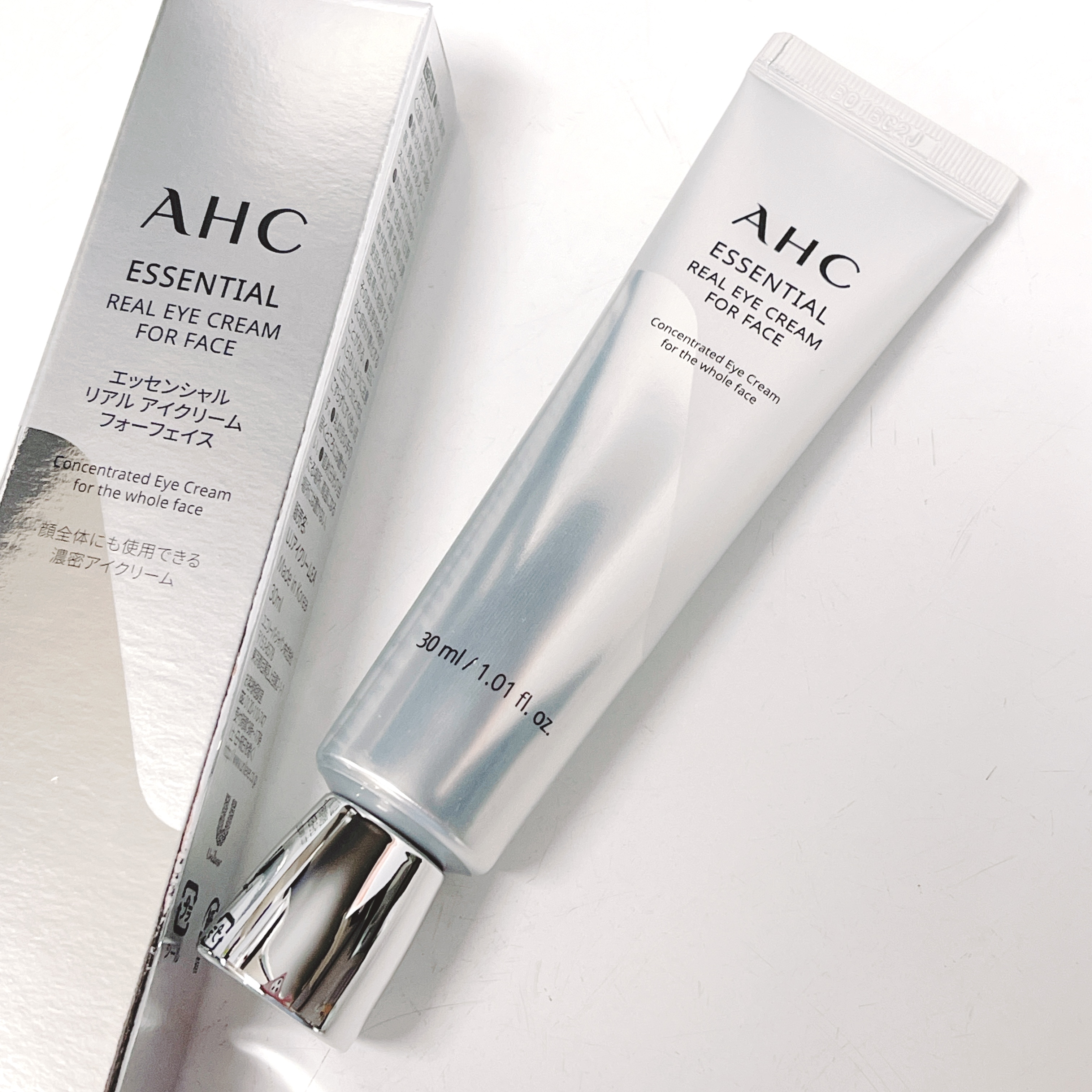 エッセンシャル リアル アイクリーム フォーフェイス/AHC/アイケア・アイクリームを使ったクチコミ（2枚目）