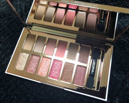 バレンタインボックス3ローズモーメント/VAVI MELLO/アイシャドウパレットを使ったクチコミ(2枚目)