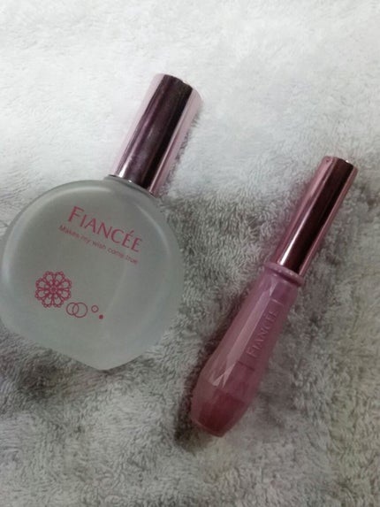 パルファンドトワレ ピュアシャンプーの香り/フィアンセ/香水(レディース)を使ったクチコミ(2枚目)