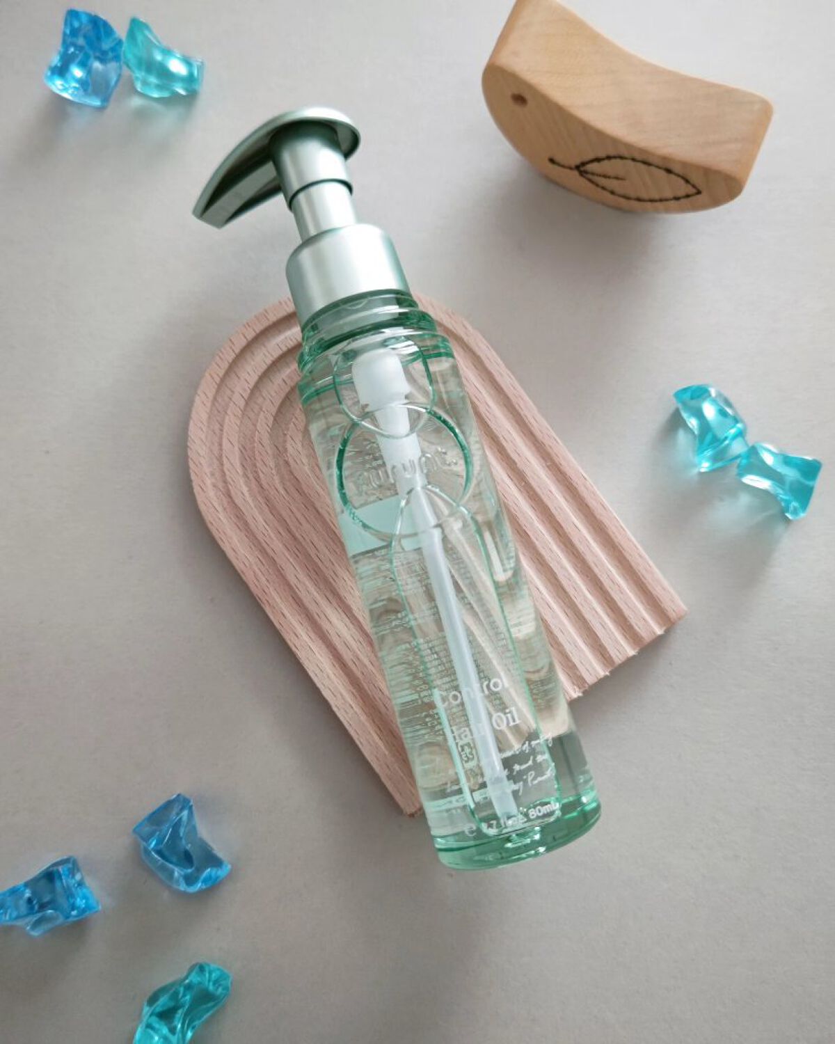 プルント コントロール美容液ヘアオイル/Purunt./ヘアオイルを使ったクチコミ（2枚目）