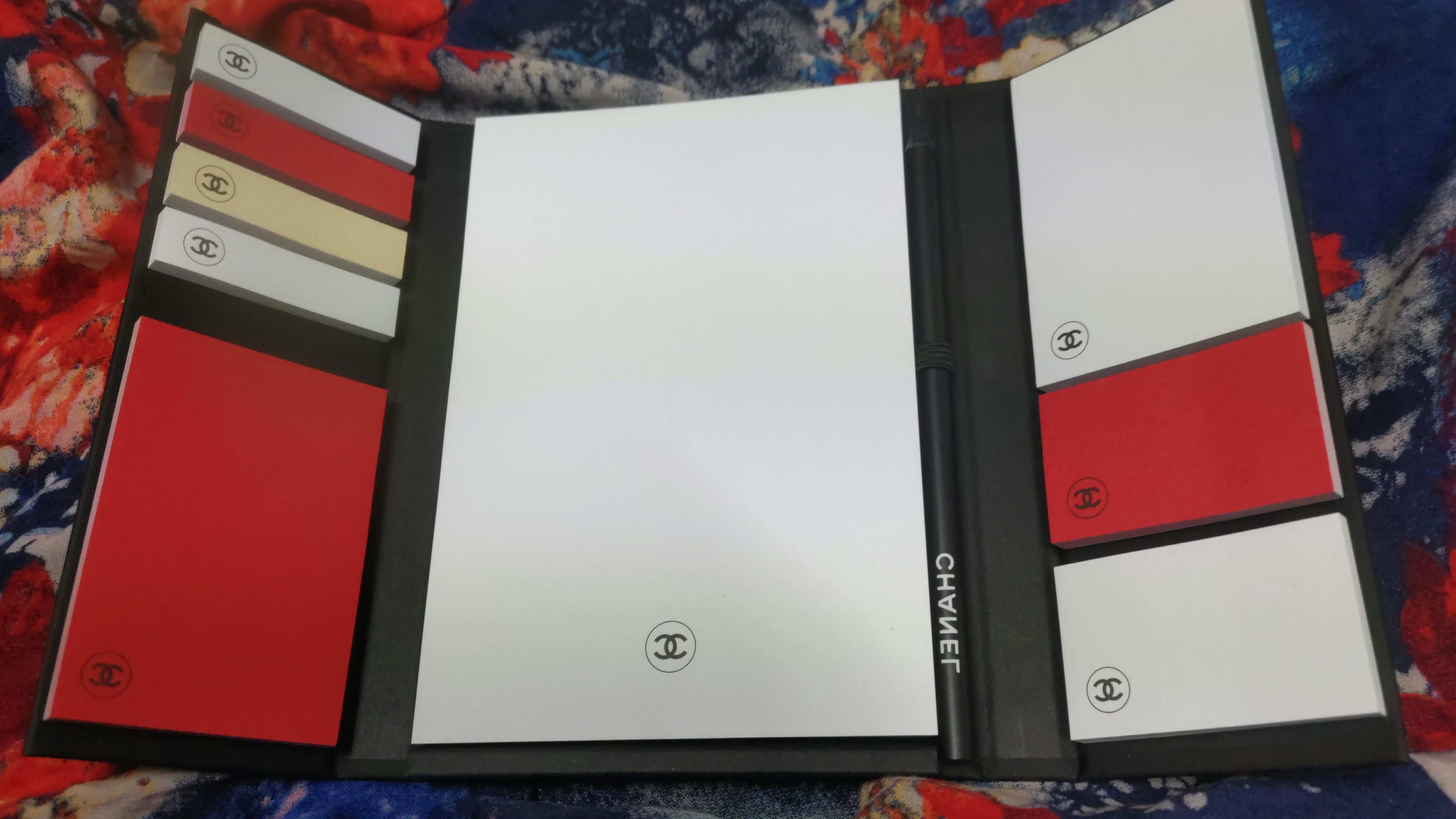 オンブル プルミエール ラック 47 ミルキー ウェイ/CHANEL/リキッドアイシャドウを使ったクチコミ（2枚目）