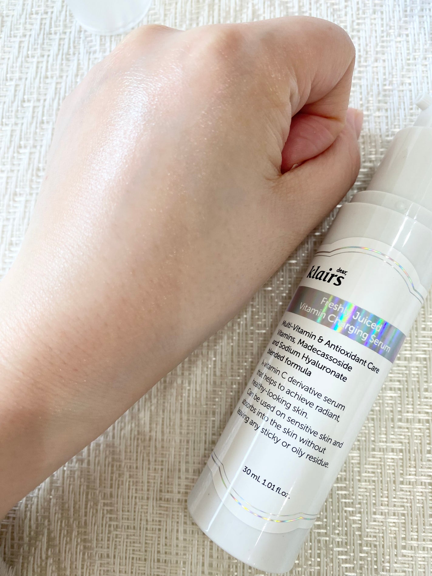 フレッシュリージュースドビタミンチャージングセラム(30ml)/Klairs/美容液を使ったクチコミ(3枚目)