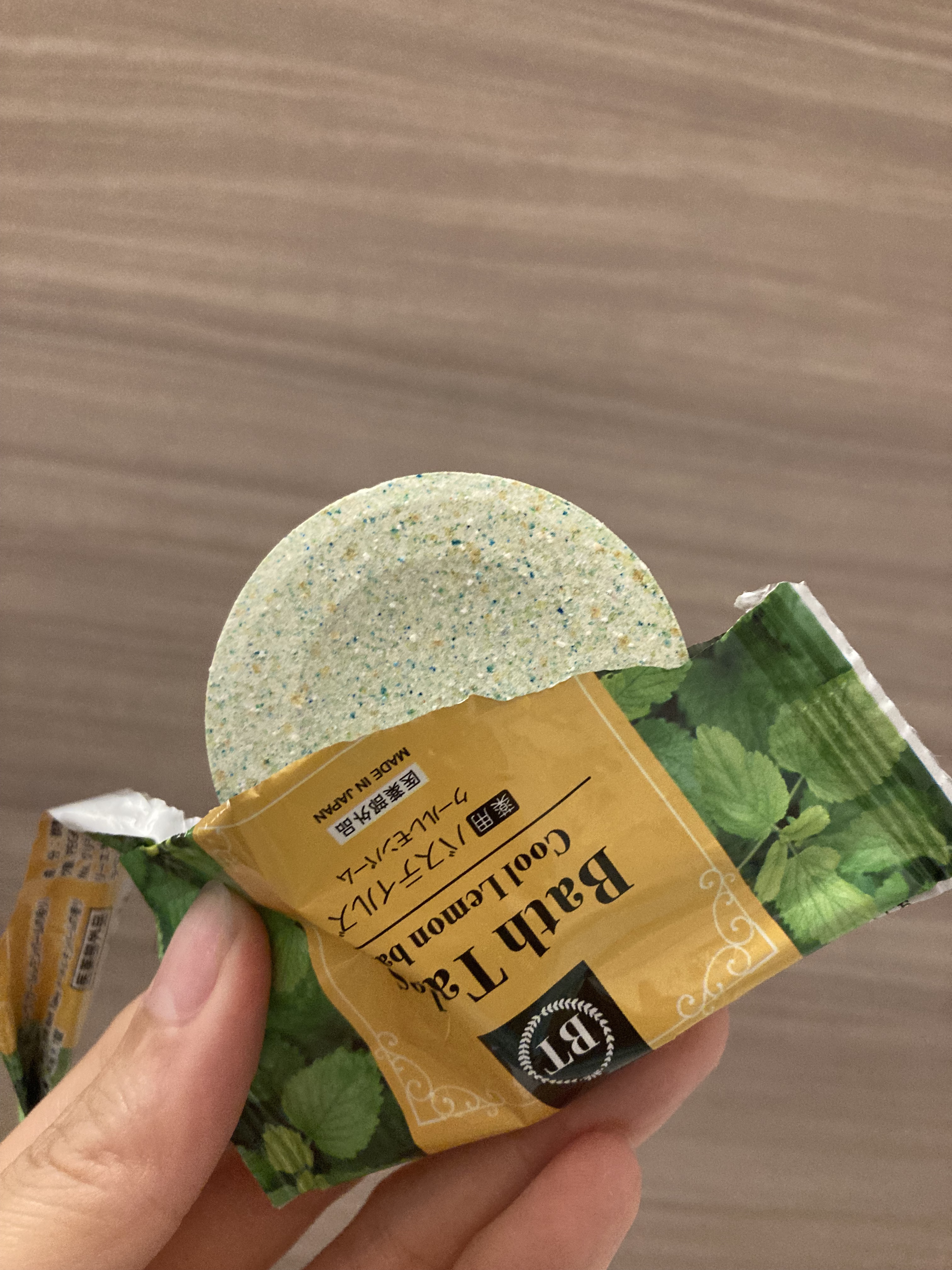 薬用入浴剤 Bath Tales/紀陽除虫菊/炭酸系入浴剤を使ったクチコミ（2枚目）