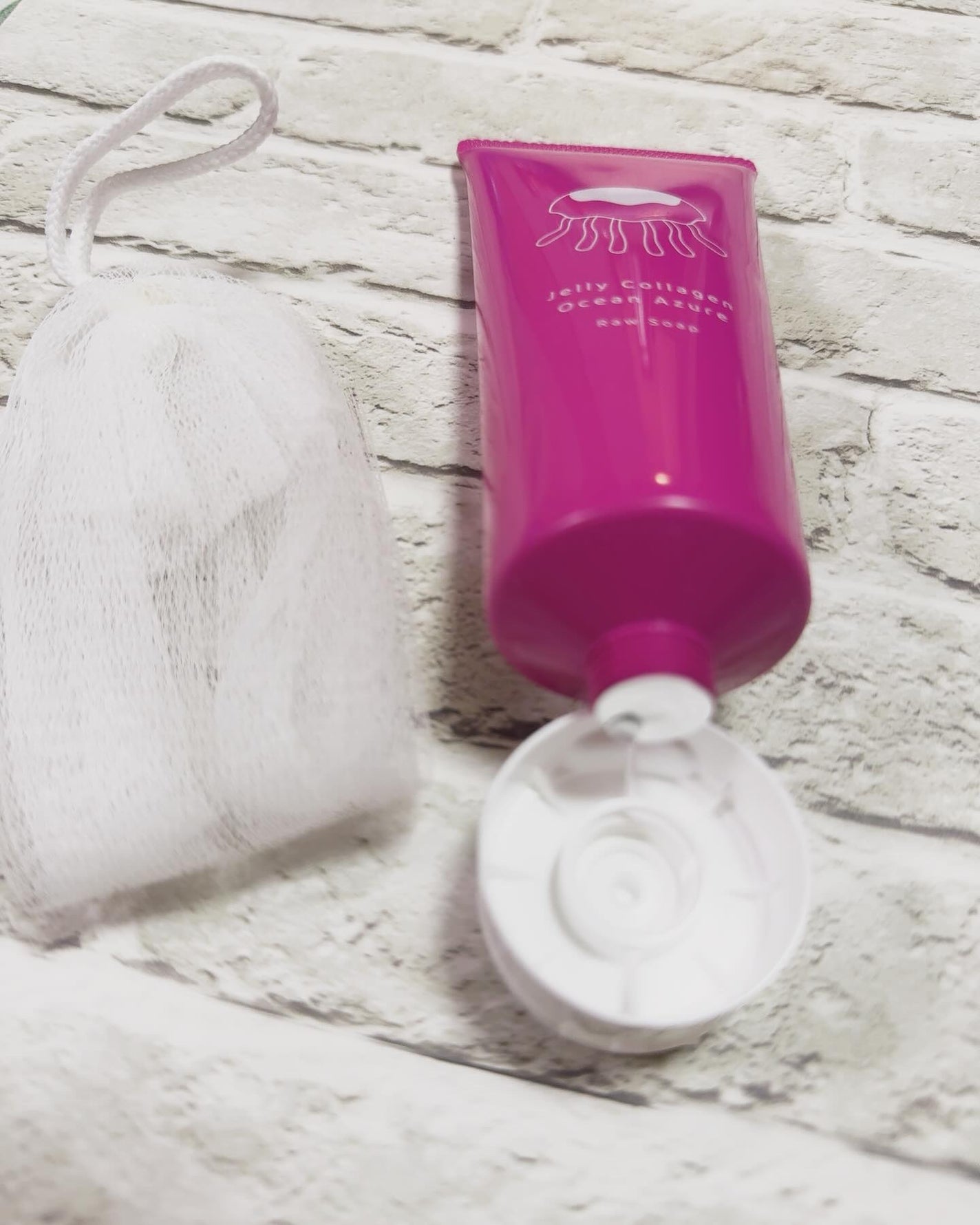 はなゆい☆ on LIPS 「🫧ピンクがめっちゃ可愛いクラゲ洗顔🩷クラゲ🪼のパッケージとピン..」(2枚目)