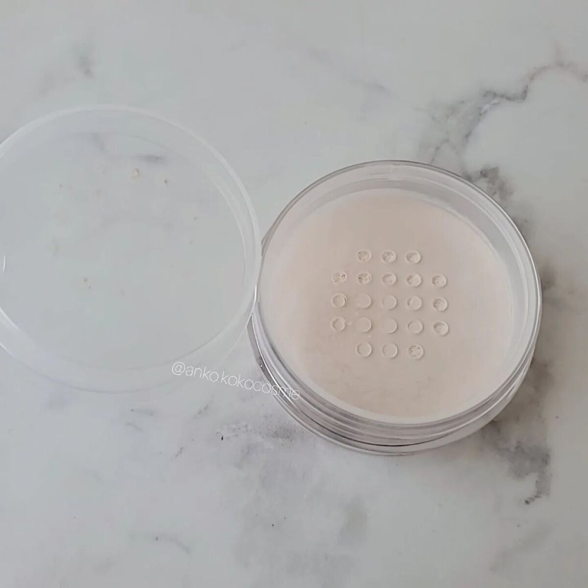 うるふわ仕上げパウダー/CEZANNE/ルースパウダーを使ったクチコミ(4枚目)