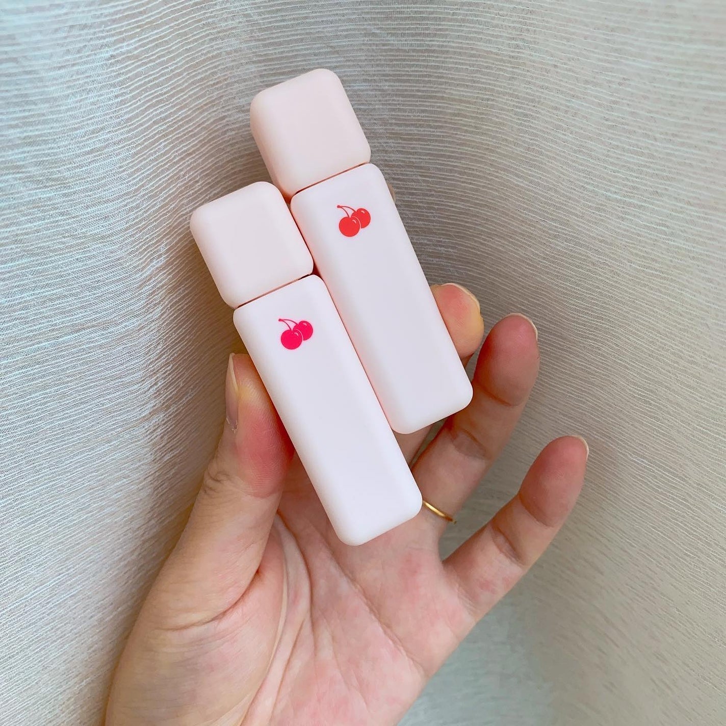 チューインガムベルベットティント/KIRSH(キルシー)/リップティントを使ったクチコミ(1枚目)