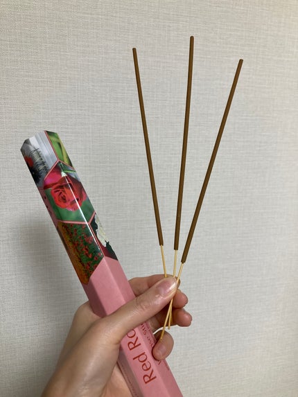 HEM インドお香スティックタイプ 【プレシャス・チャンダン】/キャンドゥ/香水(その他)を使ったクチコミ(5枚目)