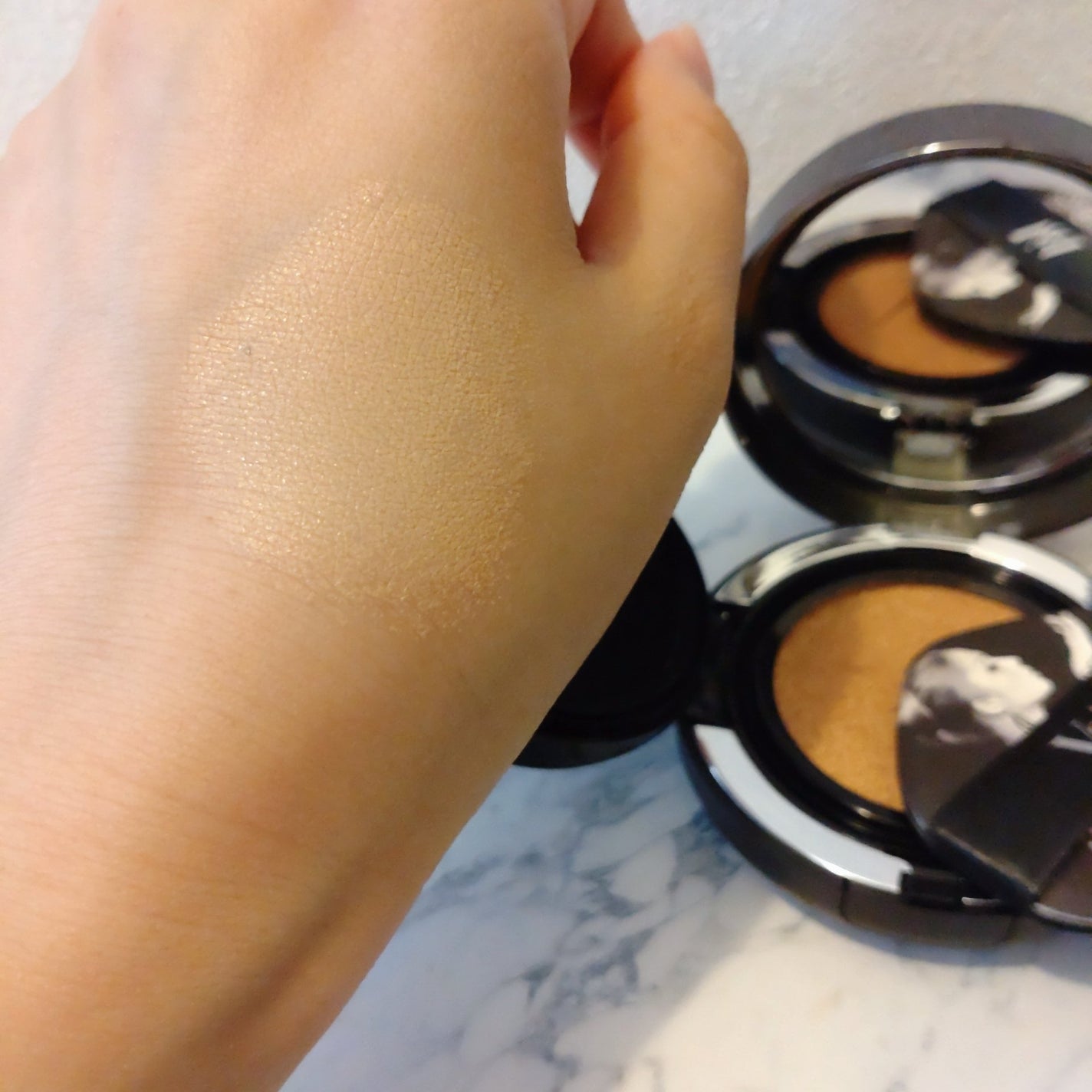 ロングウェアクッションファンデーション/V&Aビューティー/クッションファンデーションを使ったクチコミ(8枚目)