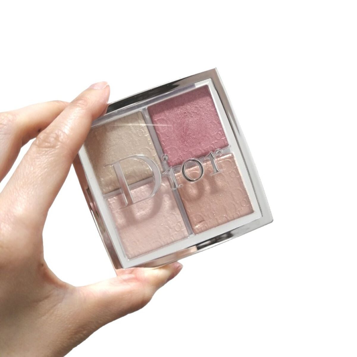 s_beauty_893 on LIPS 「diorバックステージフェイスグロウパレット ローズゴールド私..」(1枚目)