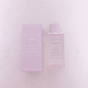 ＿＿＿♥

DECORTÉ イドラクラリティ 薬用 トリートメント エッセンス ウォーター 200mL

みずみずしく透き通る、美肌糖の透明感があり、肌荒れやニキビを防いでくれる薬用ローション🧸✨

使