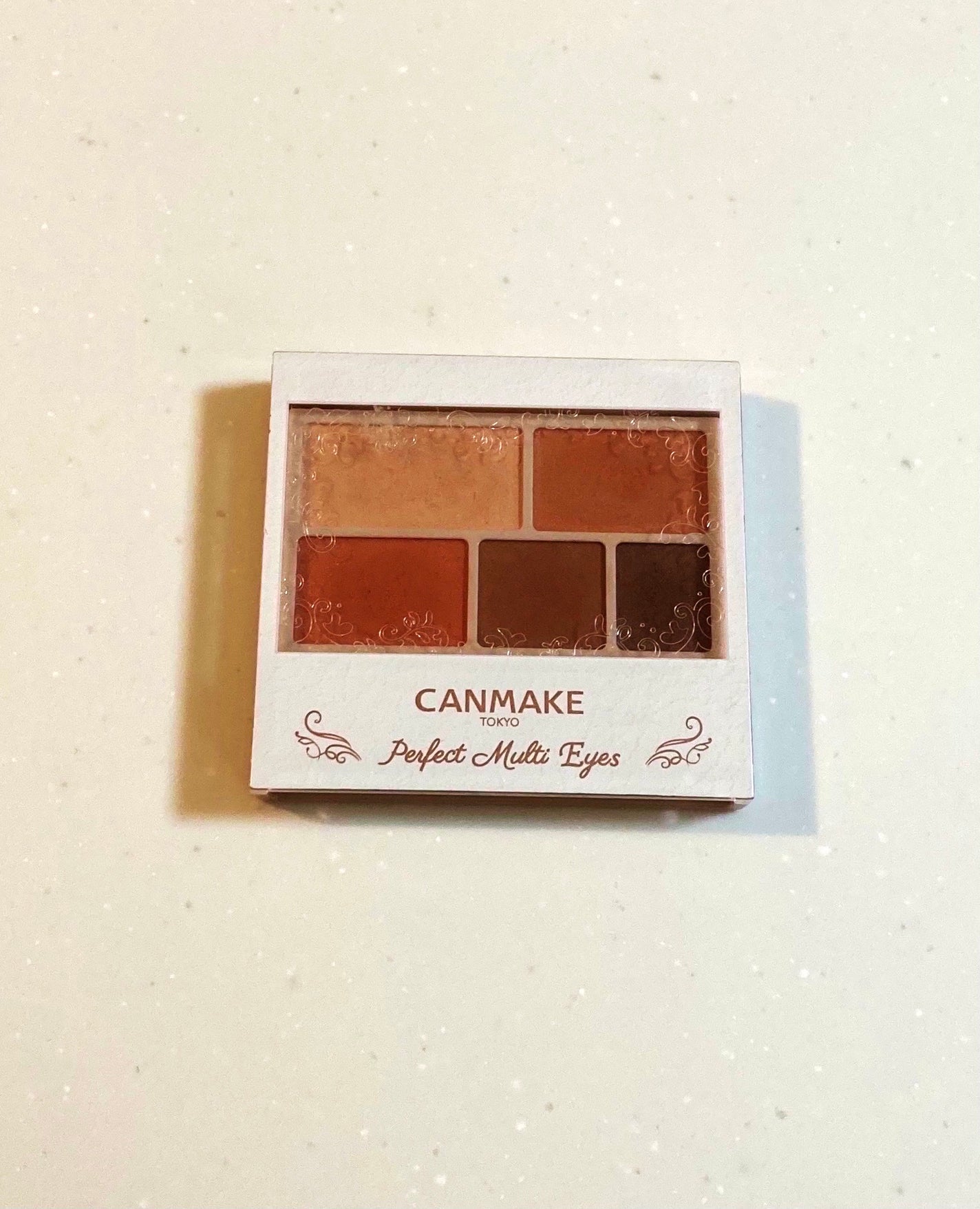 パーフェクトマルチアイズ/キャンメイク/アイシャドウパレットを使ったクチコミ(2枚目)